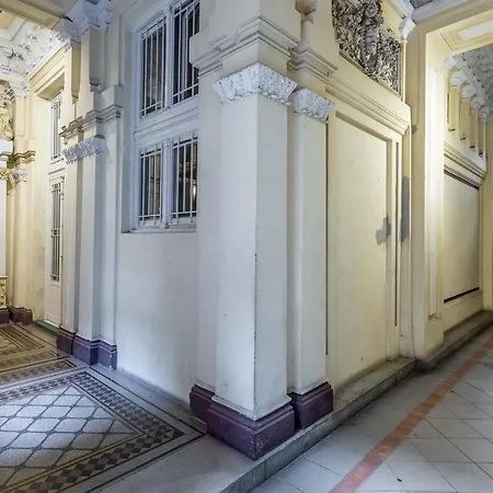Luxurious Extra Central And Comfy Apartment Budapest