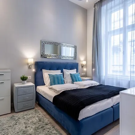 Luxurious Extra Central And Comfy Apartment *