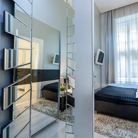 Apartamento Luxurious Extra Central And Comfy Budapest